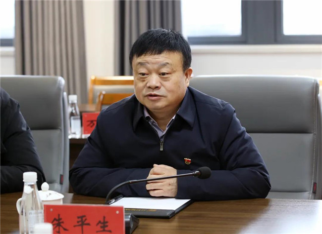 市國資委黨委書記、主任朱平生帶隊走訪慰問城投集團(tuán)